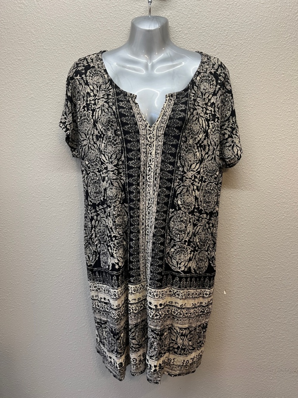 Lucky brand dress size Large